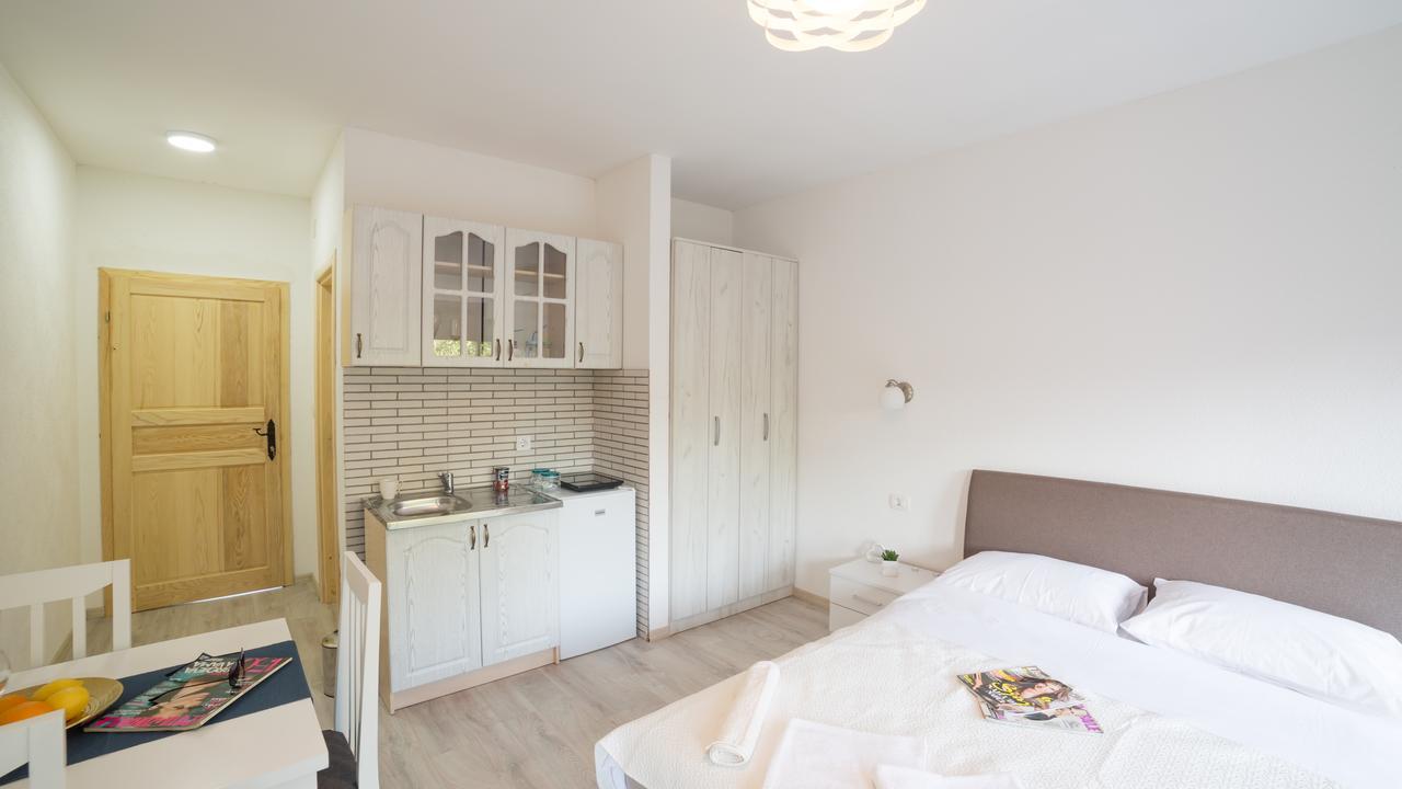 Vasiliki Apartment Virpazar Ngoại thất bức ảnh